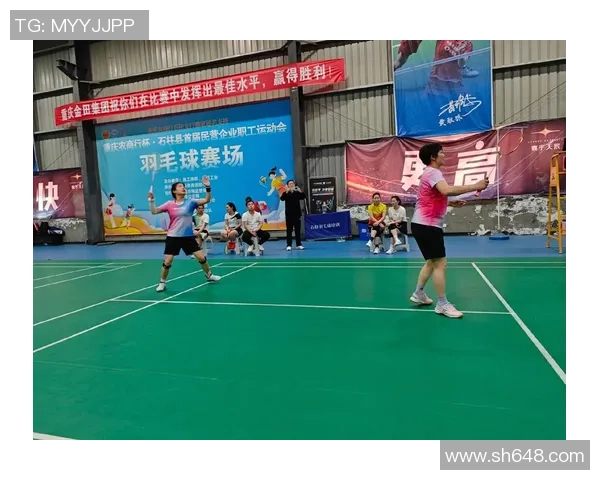 羽毛球的魅力与坚持成都羽毛球队耐力训练全揭秘 羽毛球的魅力与坚持成都羽毛球队耐力训练全揭秘